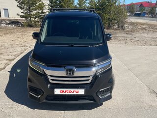 2018 Honda Stepwgn Spada V Рестайлинг, чёрный, 2500000 рублей, вид 2