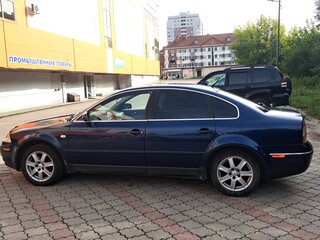 2003 Volkswagen Passat B5 Рестайлинг, синий, 350000 рублей, вид 1