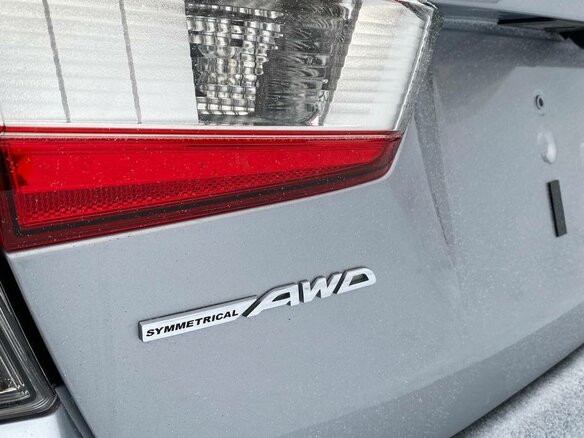2021 Subaru Impreza V Рестайлинг, серебристый, 1385000 рублей - вид 8