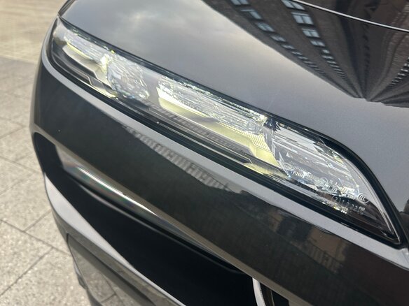 2023 BMW 7 серии 740d xDrive VII (G70), чёрный, 13300000 рублей - вид 9