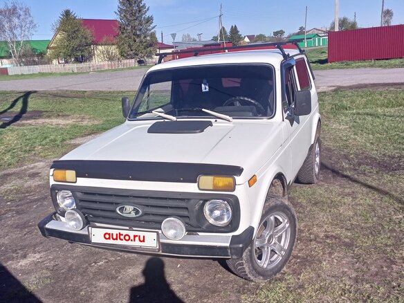 1997 Lada (ВАЗ) 2121 (4x4) I Рестайлинг, белый, 320000 рублей