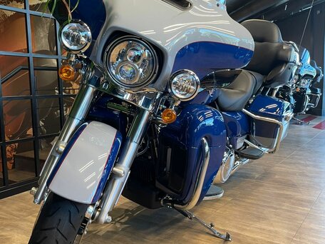 2023 Harley-Davidson Ultra Limited, синий, 4050000 рублей, вид 4