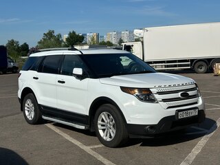 2014 Ford Explorer V, белый, 1900000 рублей, вид 1