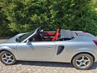 2001 Toyota MR2 5-speed III (W30), серебристый, 1500000 рублей, вид 3