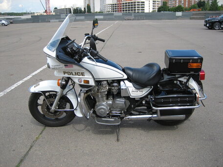 1998 Kawasaki KZ 1000, белый, 1200000 рублей, вид 1