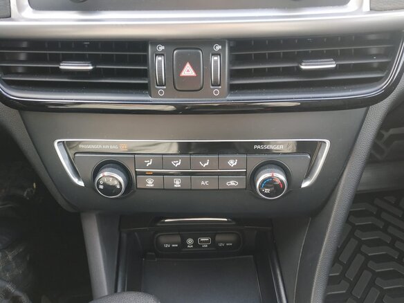 2017 Kia Optima IV, серый, 1422947 рублей - вид 5