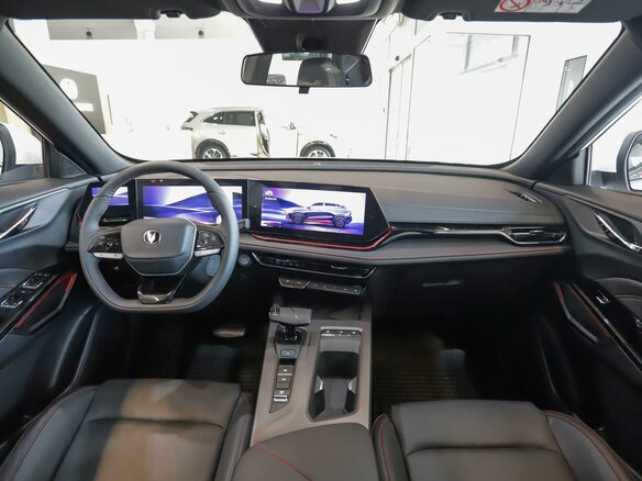 2025 Changan CS35 Max, белый - вид 16