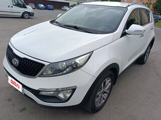 2014 Kia Sportage III Рестайлинг, белый, 1500000 рублей, вид 1