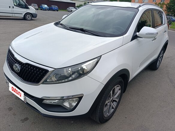 2014 Kia Sportage III Рестайлинг, белый, 1500000 рублей