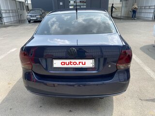 2014 Volkswagen Polo V, синий, 820000 рублей, вид 5
