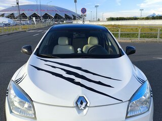 2011 Renault Megane III, белый, 700000 рублей, вид 2
