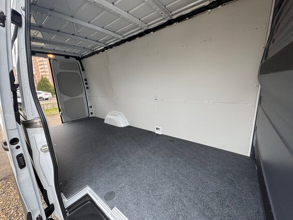 2023 Mercedes-Benz Sprinter, белый, 6750000 рублей - вид 11