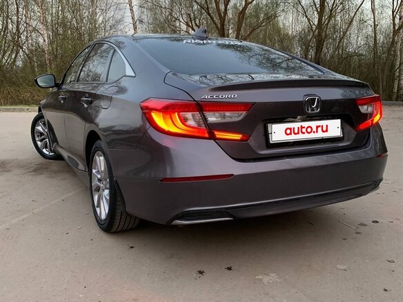2019 Honda Accord X, серый, 2050000 рублей - вид 11