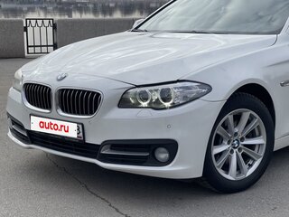 2016 BMW 5 серии 520d VI (F10/F11/F07) Рестайлинг, белый, 1700000 рублей, вид 3