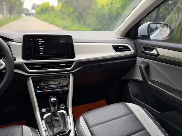 2023 Volkswagen T-Roc I (China Market) Рестайлинг, белый, 1750001 рублей - вид 19