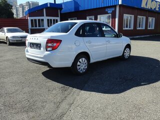 2023 Lada (ВАЗ) Granta I Рестайлинг, белый, 895000 рублей, вид 4