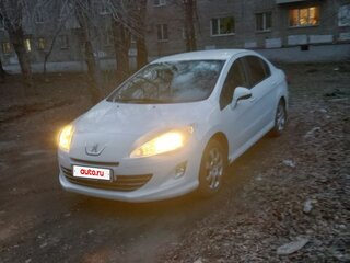 2013 Peugeot 408 I, белый, 750000 рублей, вид 2
