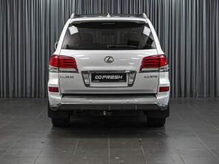 2015 Lexus LX 570 III Рестайлинг, белый, 8343111 рублей, вид 4
