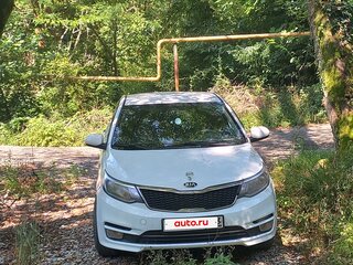 2015 Kia Rio III Рестайлинг, белый, 465000 рублей, вид 2