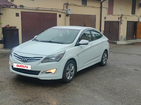 2016 Hyundai Solaris I Рестайлинг, белый, 1200000 рублей - вид 3
