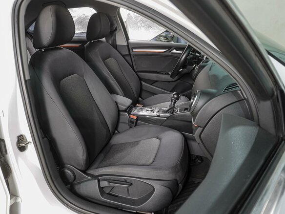 2016 Audi A3 III (8V) Рестайлинг, белый - вид 7