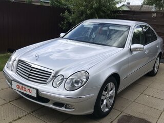 2005 Mercedes-Benz E-Класс 200 III (W211, S211), серебристый, 1700000 рублей, вид 1