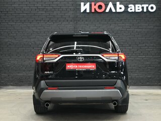 2020 Toyota RAV4 V (XA50), чёрный, 2970000 рублей, вид 5