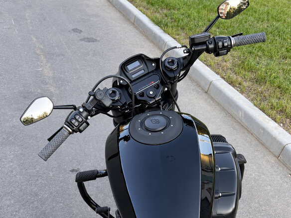 2020 Harley-Davidson FXDR 114, чёрный, 2300000 рублей - вид 15