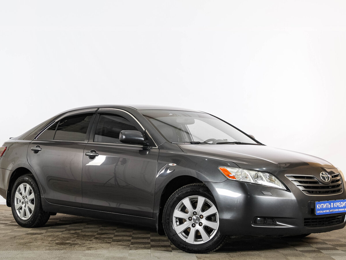 Открыть фотографии: Toyota Camry VI (XV40)