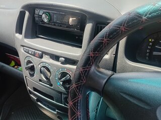 2004 Toyota Probox I, белый, 400000 рублей, вид 5