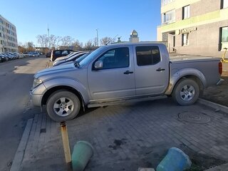 2008 Nissan Navara (Frontier) III (D40), серебристый, 1200000 рублей, вид 4