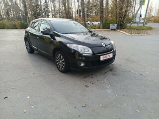 2012 Renault Megane III Рестайлинг, чёрный, 935000 рублей, вид 3