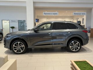 2026 Audi Q5 45 TFSI III (GU), серый, 8190000 рублей, вид 4