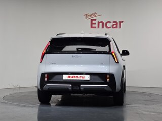 2026 Kia Niro II Рестайлинг, белый, 2650000 рублей, вид 4