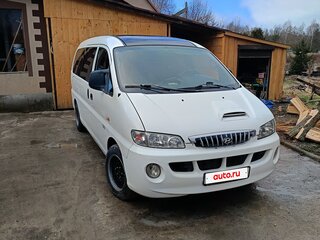 2005 Hyundai H-1 I Рестайлинг, белый, 690000 рублей, вид 3