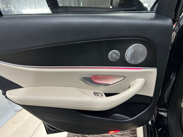 2016 Mercedes-Benz E-Класс 200 V (W213, S213, C238), чёрный, 2899000 рублей - вид 17