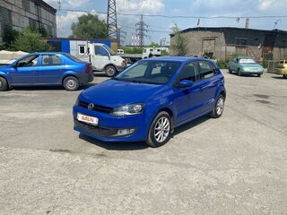 2012 Volkswagen Polo V, синий, 820000 рублей, вид 2
