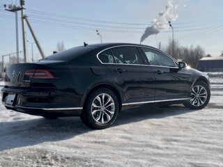 2015 Volkswagen Passat B8, чёрный, 1800000 рублей, вид 3