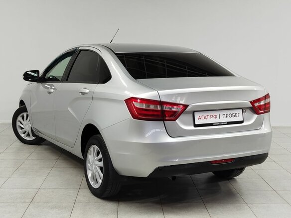 2016 Lada (ВАЗ) Vesta I, серебристый, 700000 рублей - вид 6