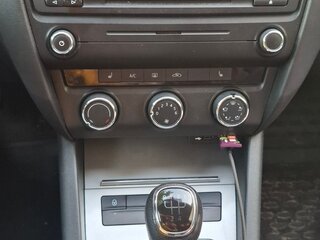2013 Skoda Octavia III (A7), серебристый, 972000 рублей, вид 5