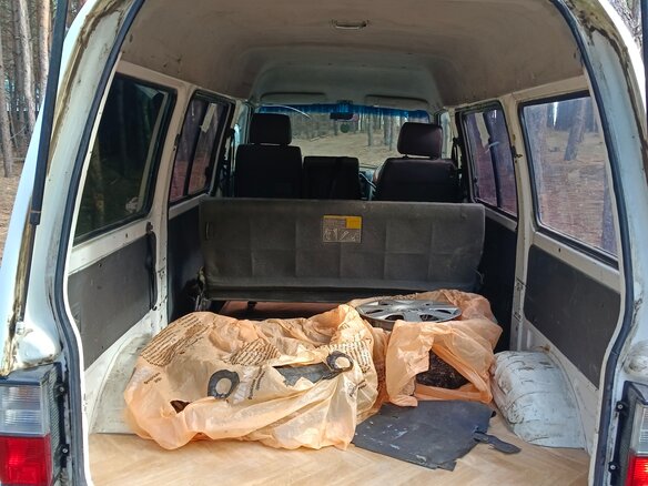 1999 Mazda Bongo III, белый, 250000 рублей - вид 6