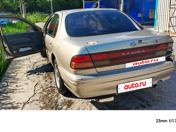 1997 Nissan Maxima IV (A32), серебристый, 150000 рублей - вид 6