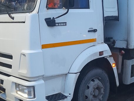 2016 КамАЗ 4308, белый, 2500000 рублей, вид 5