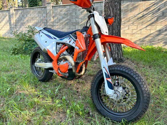 2021 KTM 450 SMR, оранжевый, 900000 рублей - вид 17