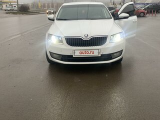 2016 Skoda Octavia III (A7), белый, 1200000 рублей, вид 3