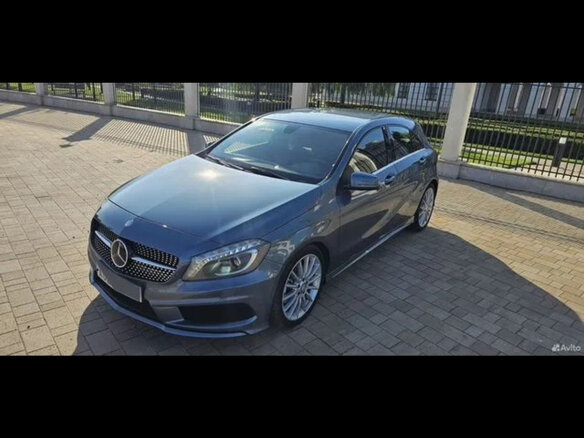 2014 Mercedes-Benz A-Класс 180 III (W176), синий - вид 15