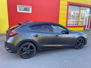 2019 Mazda Axela III Рестайлинг, серый, 1900000 рублей, вид 4