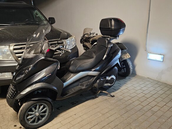 2008 Piaggio MP3, чёрный, 350000 рублей - вид 1