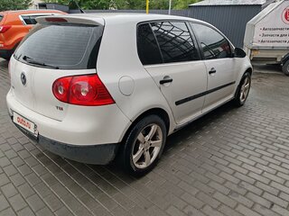 2008 Volkswagen Golf V, белый, 675000 рублей, вид 4