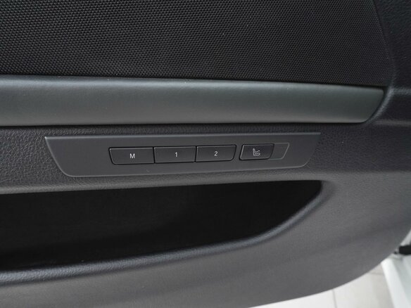 2012 BMW M5 V (F10), белый, 3129000 рублей - вид 19